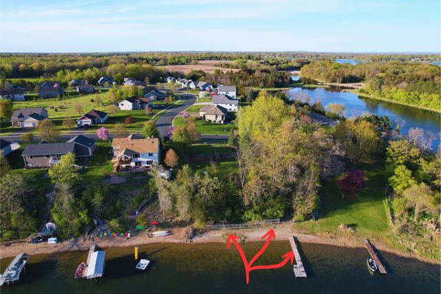 12668 314th Street, Lindstrom, MN 55045