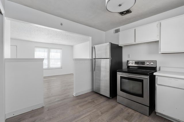 2856 Vanderberg Avenue, Columbus, OH 43204