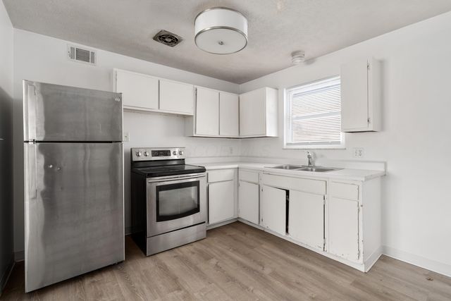 2856 Vanderberg Avenue, Columbus, OH 43204