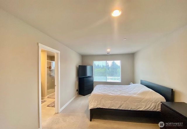 7921 20th Avenue SE, Everett, WA 98203