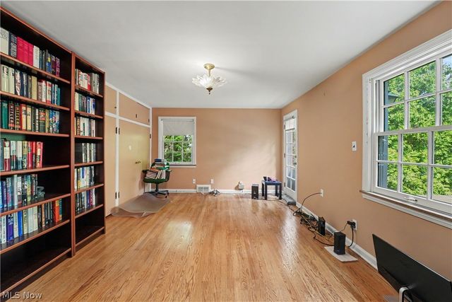 19909 Malvern Road, Shaker Heights, OH 44122