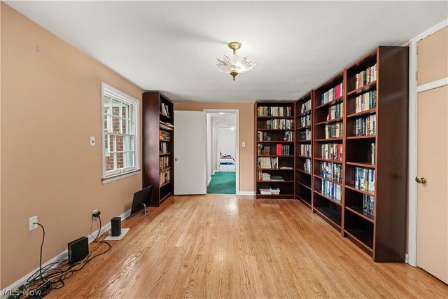 19909 Malvern Road, Shaker Heights, OH 44122