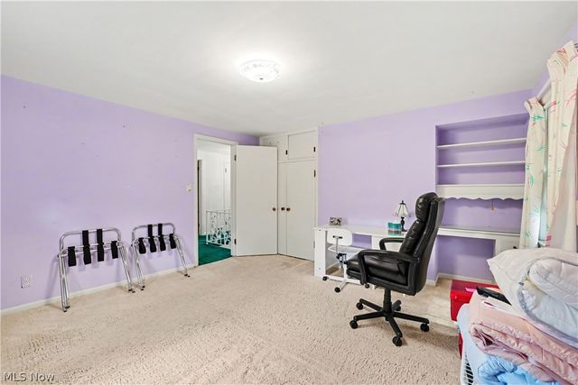 19909 Malvern Road, Shaker Heights, OH 44122