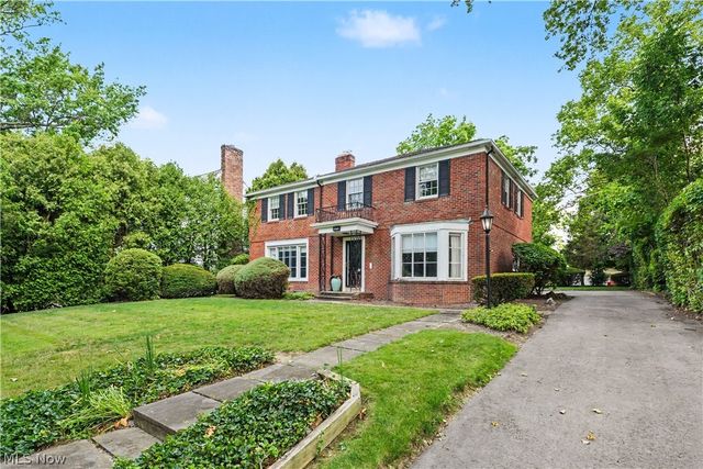 19909 Malvern Road, Shaker Heights, OH 44122