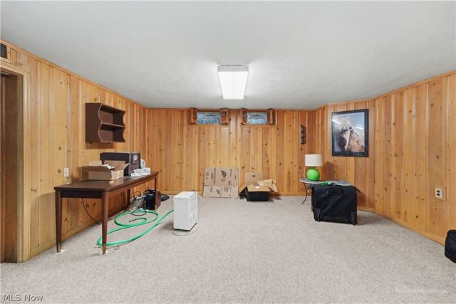 19909 Malvern Road, Shaker Heights, OH 44122