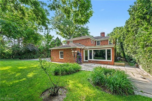 19909 Malvern Road, Shaker Heights, OH 44122