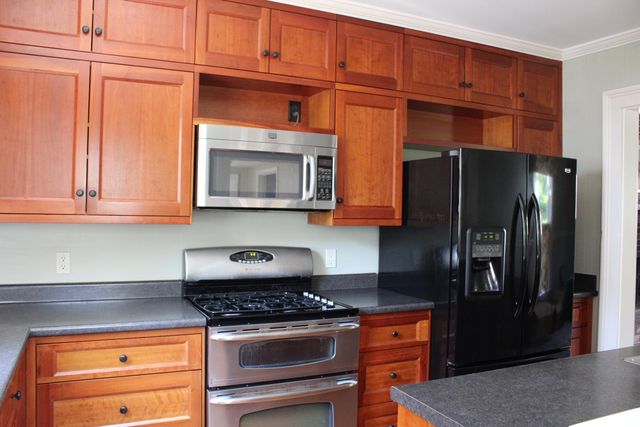 126 Broadway Street, Versailles, KY 40383