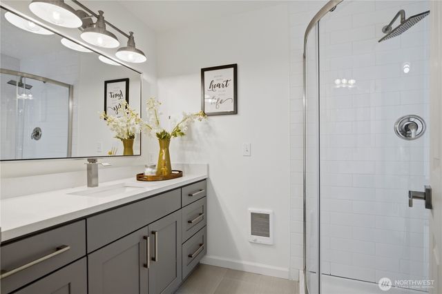 1608 151st Avenue SE, Bellevue, WA 98007