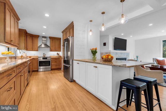 26 HERRONTOWN CIR, Princeton, NJ 08540