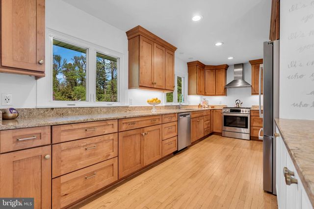 26 HERRONTOWN CIR, Princeton, NJ 08540