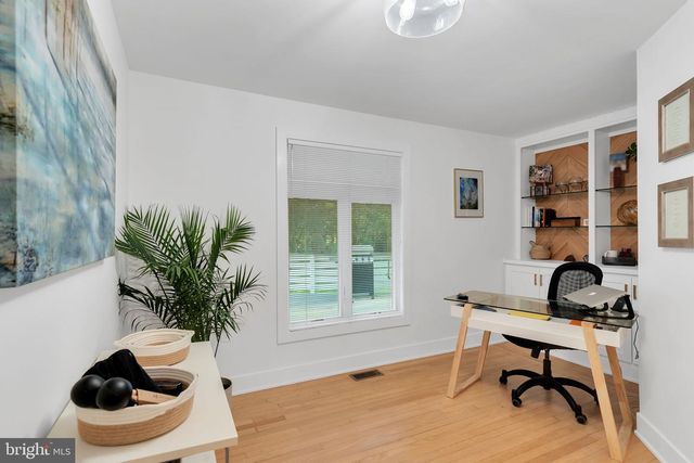 26 HERRONTOWN CIR, Princeton, NJ 08540