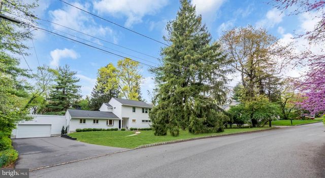 26 HERRONTOWN CIR, Princeton, NJ 08540