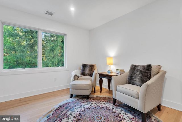 26 HERRONTOWN CIR, Princeton, NJ 08540