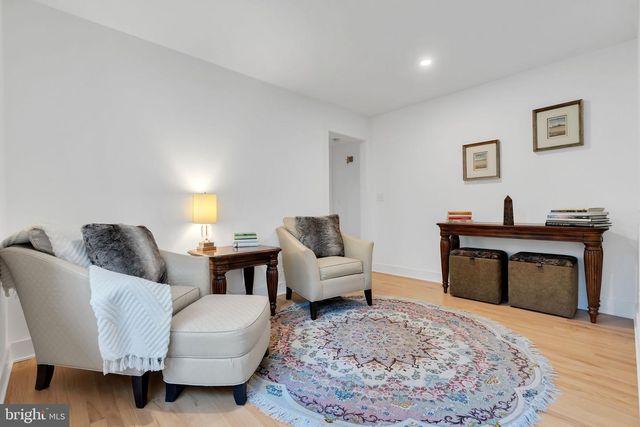 26 HERRONTOWN CIR, Princeton, NJ 08540