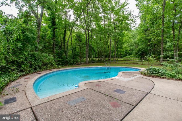6264 POINT PLEASANT PIKE, Doylestown, PA 18902