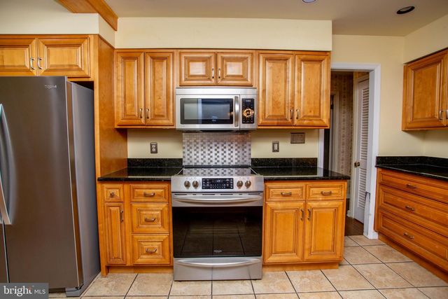 6264 POINT PLEASANT PIKE, Doylestown, PA 18902