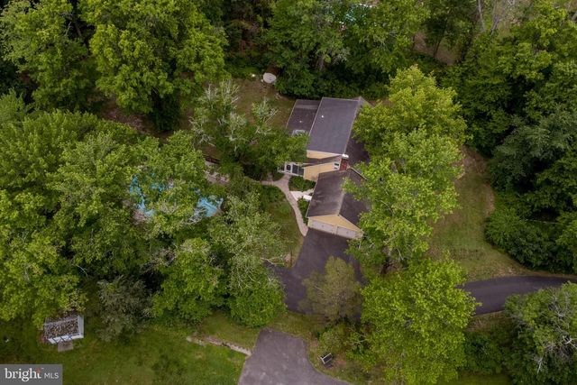 6264 POINT PLEASANT PIKE, Doylestown, PA 18902