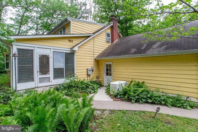 6264 POINT PLEASANT PIKE, Doylestown, PA 18902