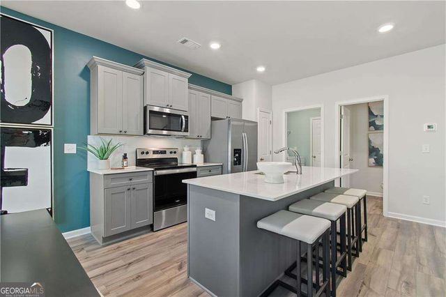 651 Treasure Drive, Stockbridge, GA 30281
