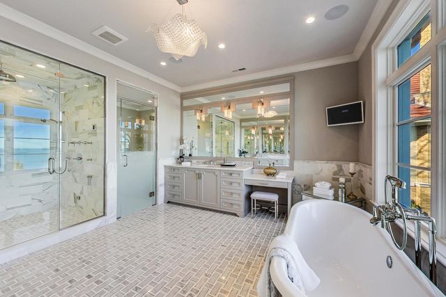 501 Sheridan Road, Kenilworth, IL 60043