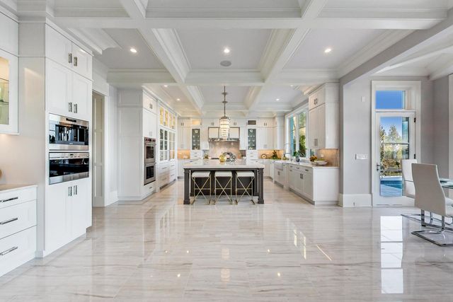 501 Sheridan Road, Kenilworth, IL 60043