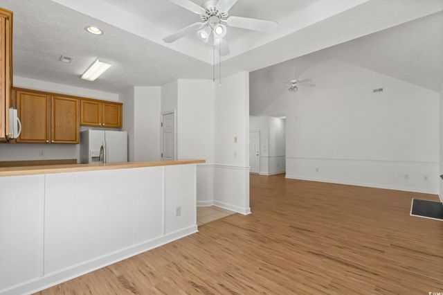 117 Jessica Lakes Dr., Conway, SC 29526