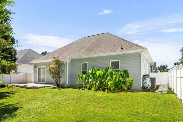 117 Jessica Lakes Dr., Conway, SC 29526