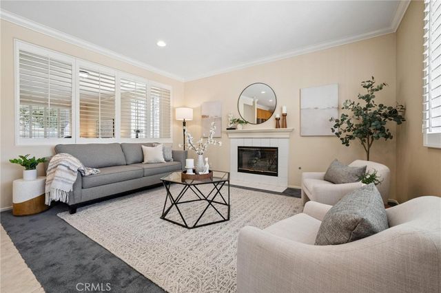 25716 Hood Way, Stevenson Ranch, CA 91381