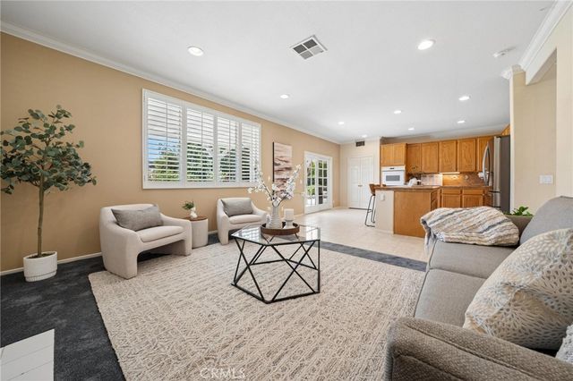 25716 Hood Way, Stevenson Ranch, CA 91381