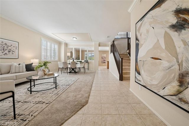 25716 Hood Way, Stevenson Ranch, CA 91381