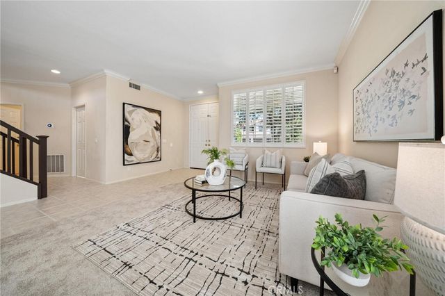 25716 Hood Way, Stevenson Ranch, CA 91381