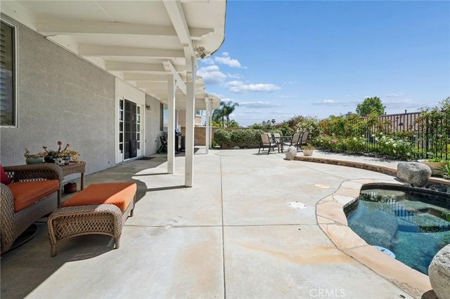 25716 Hood Way, Stevenson Ranch, CA 91381