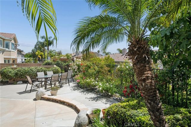 25716 Hood Way, Stevenson Ranch, CA 91381