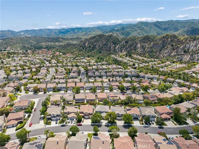 25716 Hood Way, Stevenson Ranch, CA 91381