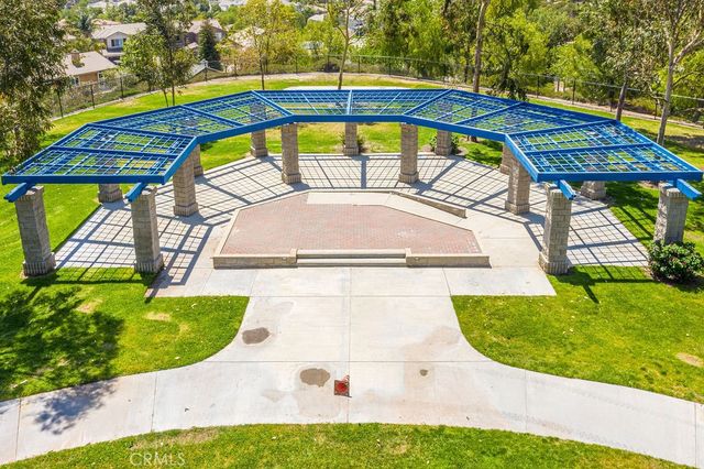 25716 Hood Way, Stevenson Ranch, CA 91381