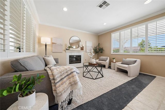 25716 Hood Way, Stevenson Ranch, CA 91381