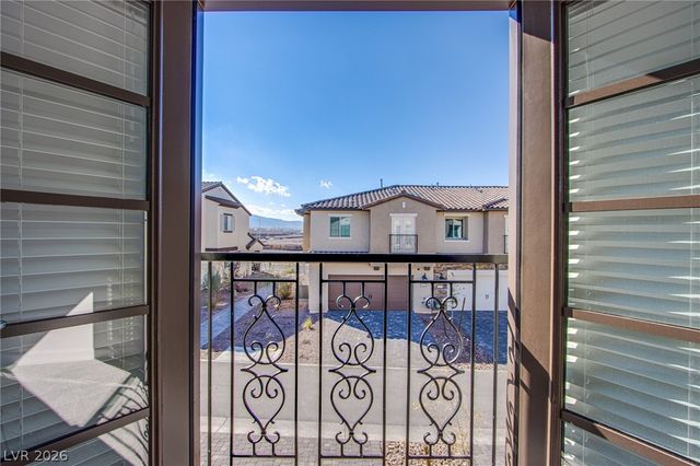 843 Watford Place, Henderson, NV 89011