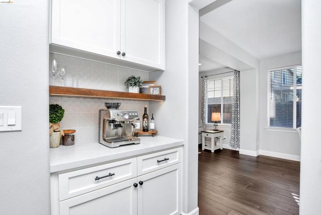 1613 Antica Dr, Brentwood, CA 94513