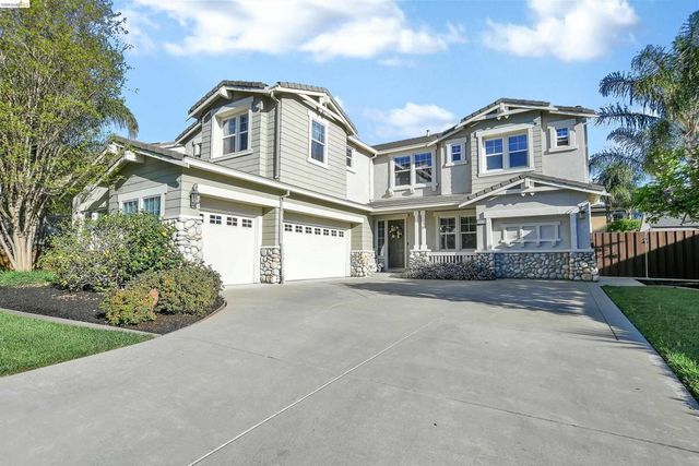 1613 Antica Dr, Brentwood, CA 94513