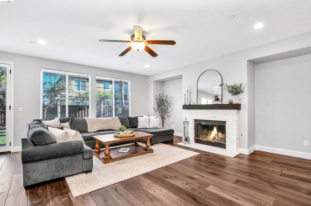 1613 Antica Dr, Brentwood, CA 94513