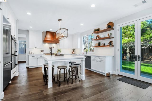 1613 Antica Dr, Brentwood, CA 94513