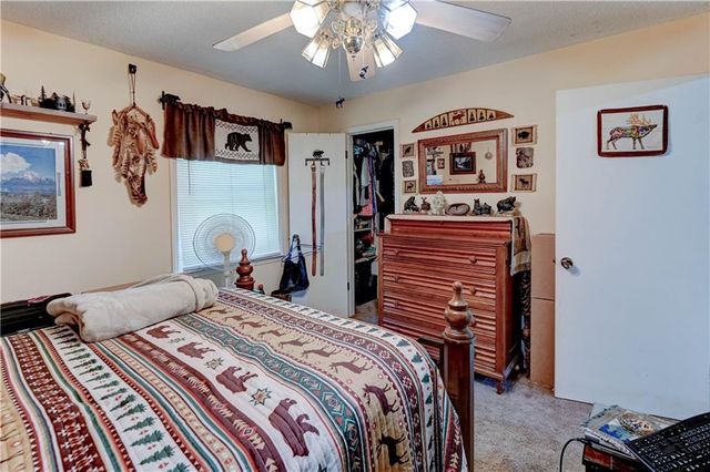 18008 E WHITNEY Road, Independence, MO 64057