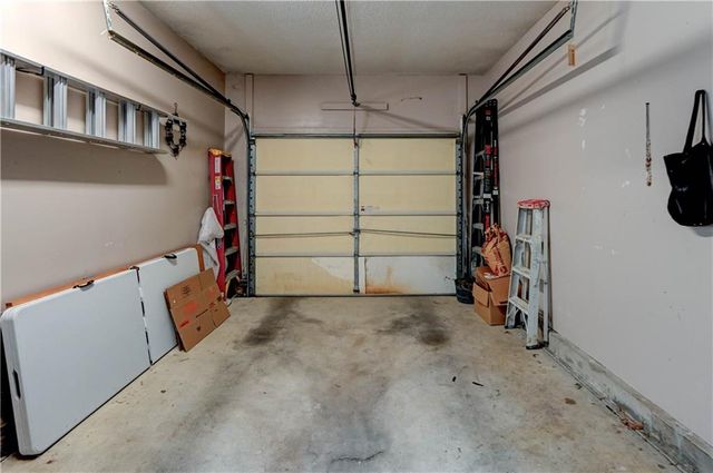 18008 E WHITNEY Road, Independence, MO 64057