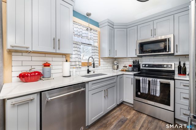 169 Morningside Drive East, Bristol, CT 06010