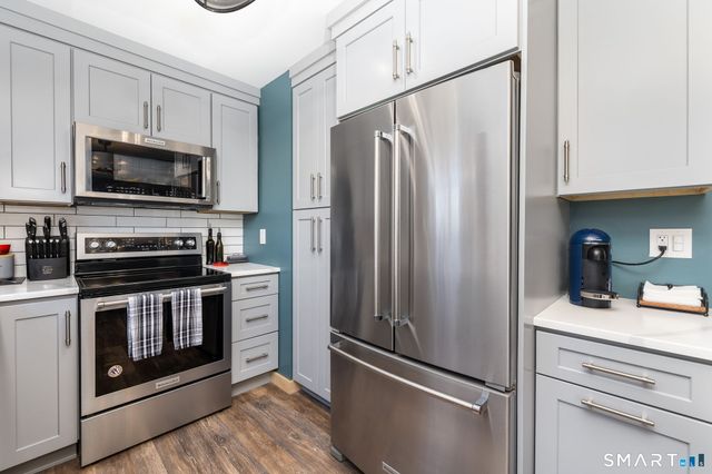 169 Morningside Drive East, Bristol, CT 06010