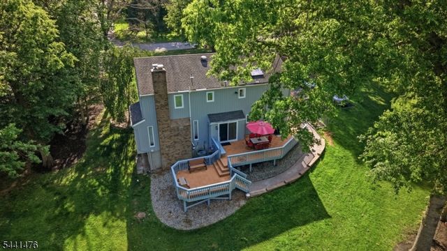 30 Willow Brook Ln, Clinton Twp., NJ 08801