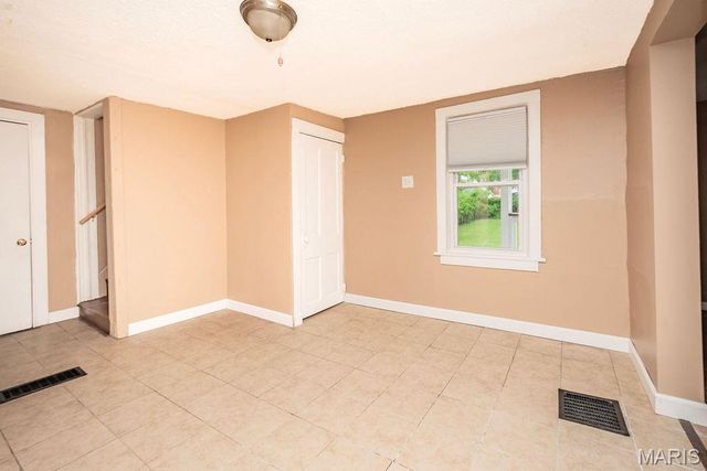 7721 W Ranken Avenue, St Louis, MO 63117