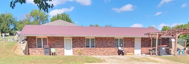 73 - 75 Sycamore Drive, Cassville, MO 65625