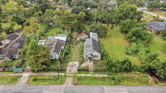 7911 Melrose Street, Houston, TX 77022