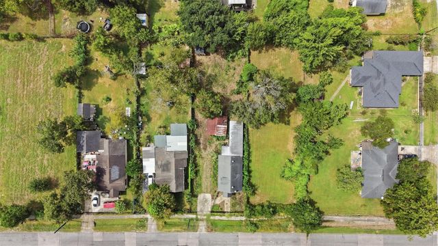 7911 Melrose Street, Houston, TX 77022